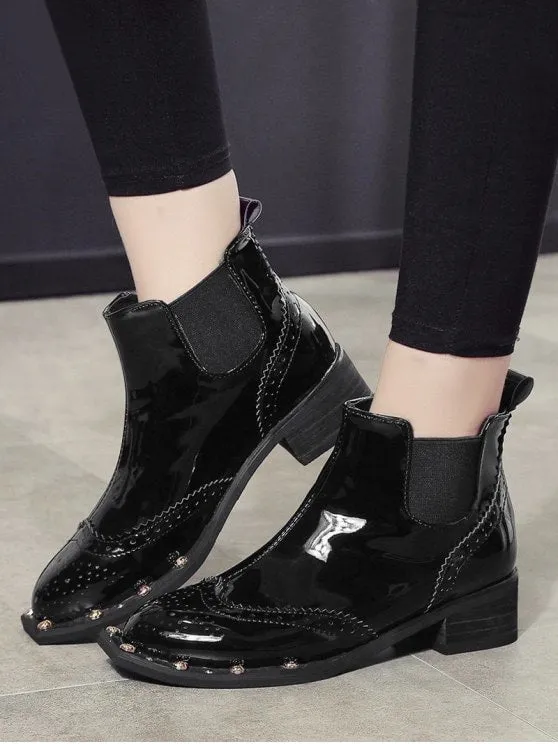 Pretty Rivet Wingtip Ankle Boots