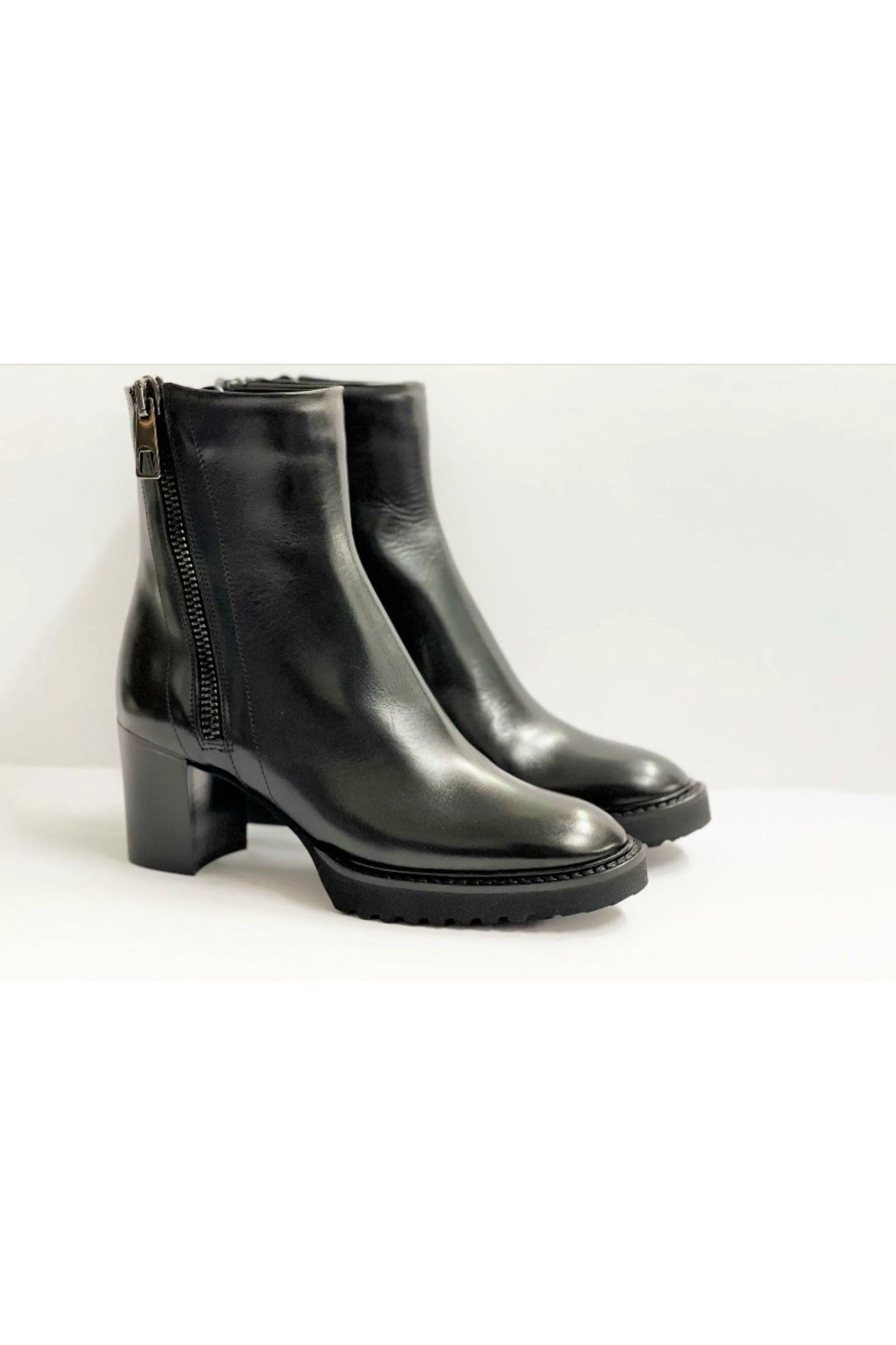 Robertson Madison Donatella Vitello Leather Ankle Boot  01407 | Nero | Clearance Final Sale