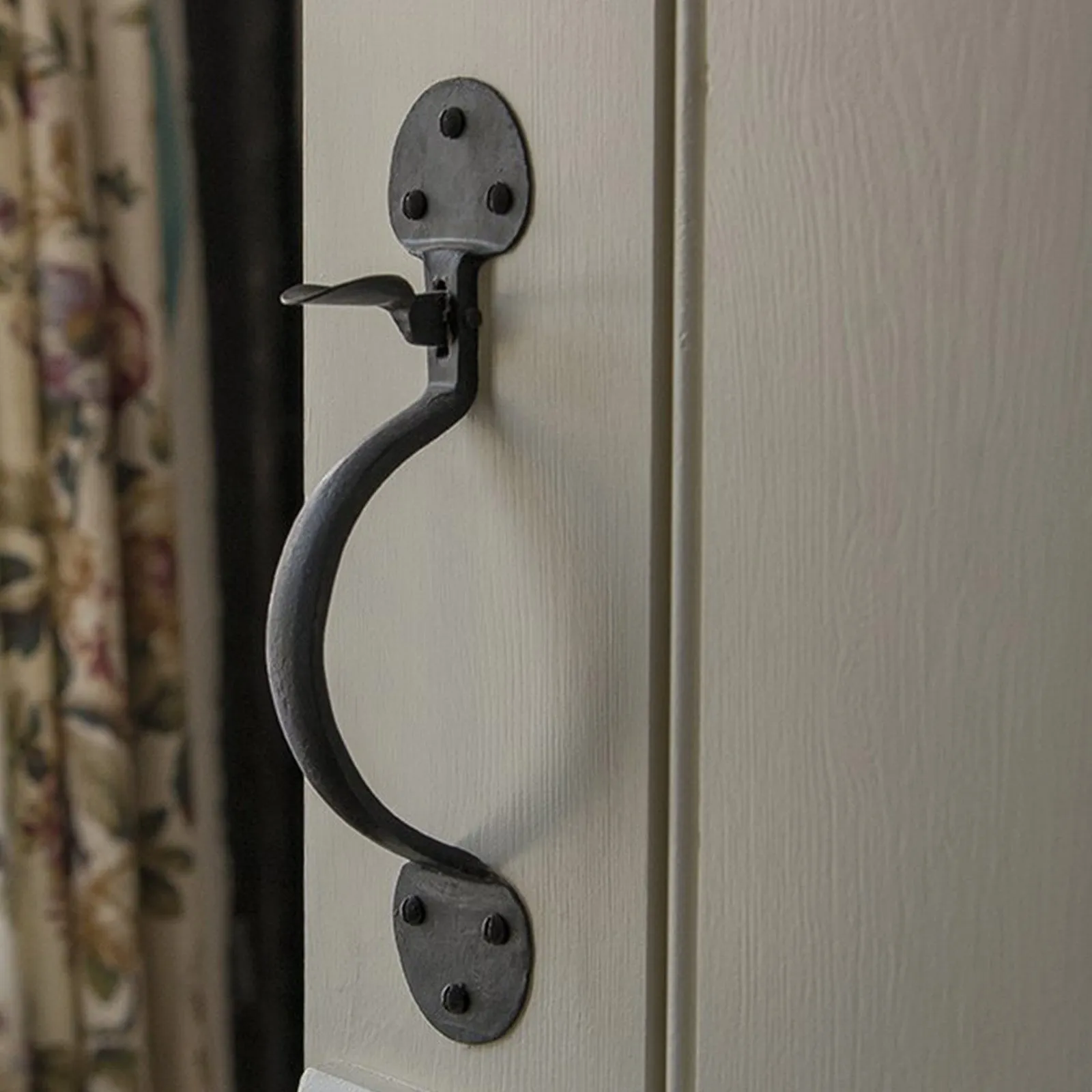 Suffolk Latch Black