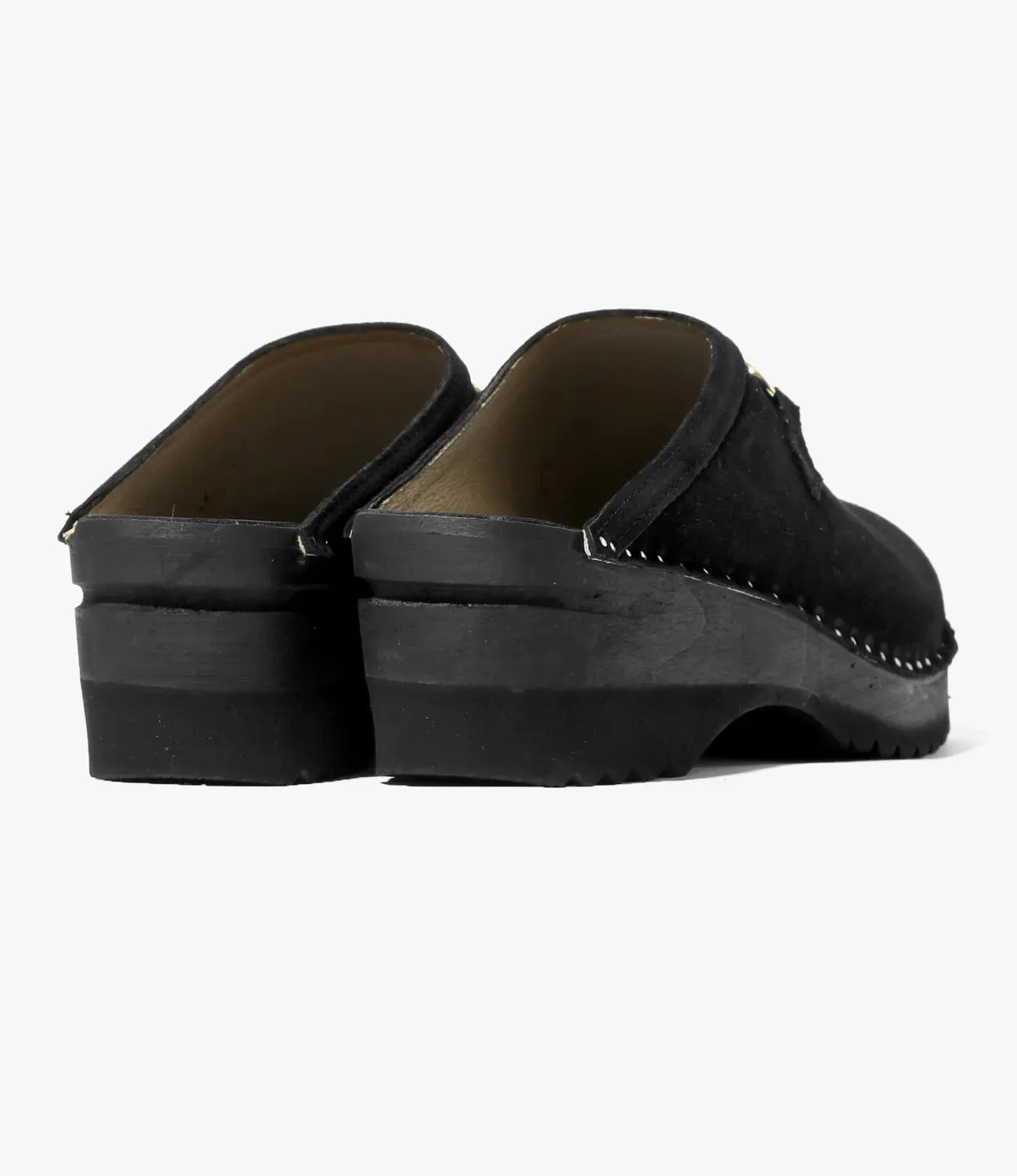 Tassel Bit 'Monet' Clog – Black Rough Out