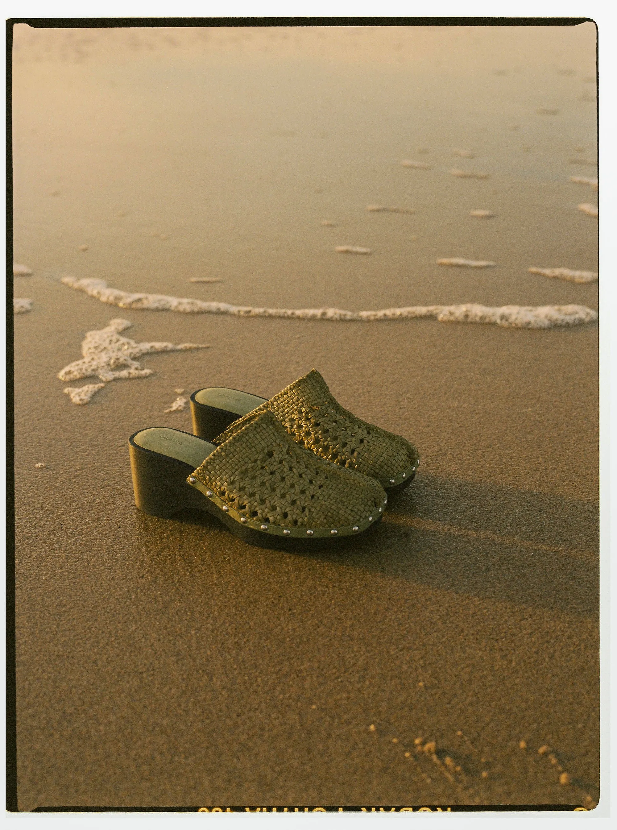 YVONE Pistachio clog